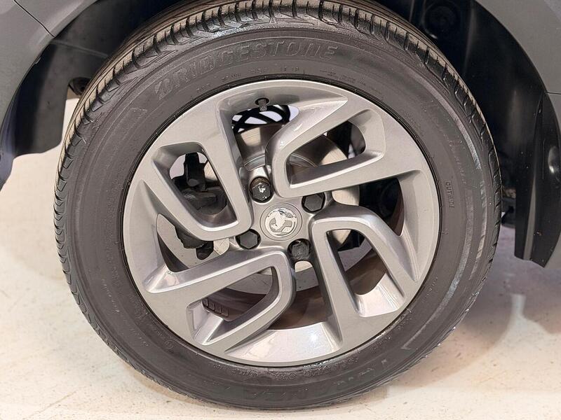 Vauxhall Crossland X 1.5 Turbo D ecoTEC Tech Line Nav Euro 6 (s/s) 5dr - U424