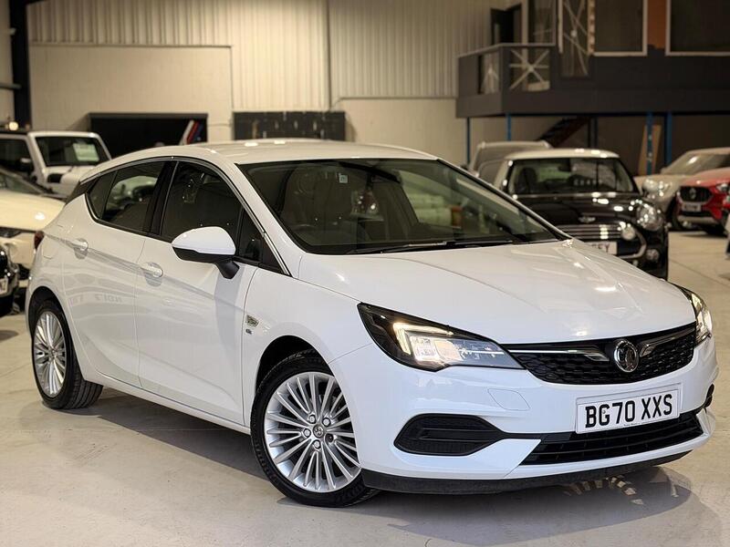 Vauxhall Astra 1.2 Turbo Elite Nav Euro 6 (s/s) 5dr - U429