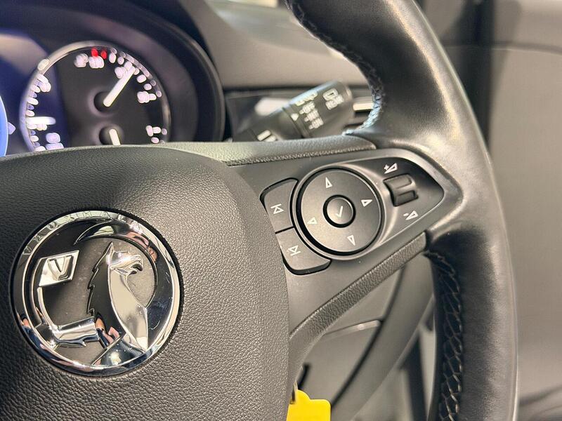 Vauxhall Astra 1.2 Turbo Elite Nav Euro 6 (s/s) 5dr - U429