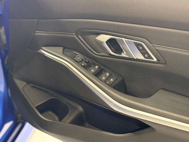 BMW 3 Series 2.0 320d MHT M Sport Auto Euro 6 (s/s) 4dr - U430