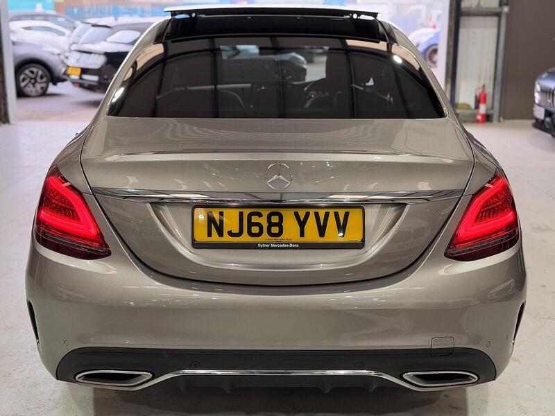 Mercedes-Benz C Class 2.0 C220d AMG Line (Premium Plus) G-Tronic+ Euro 6 (s/s) 4dr - U433