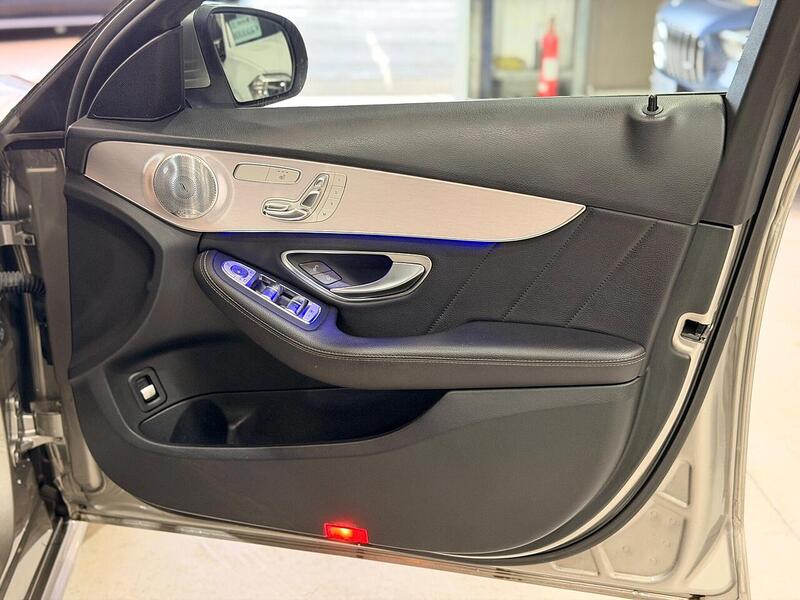 Mercedes-Benz C Class 2.0 C220d AMG Line (Premium Plus) G-Tronic+ Euro 6 (s/s) 4dr - U433