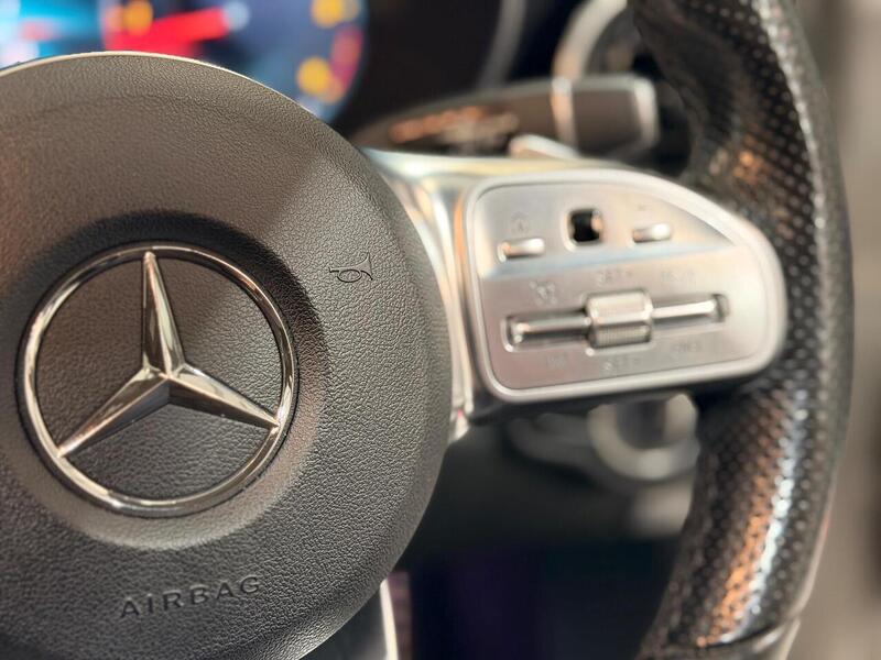 Mercedes-Benz C Class 2.0 C220d AMG Line (Premium Plus) G-Tronic+ Euro 6 (s/s) 4dr - U433