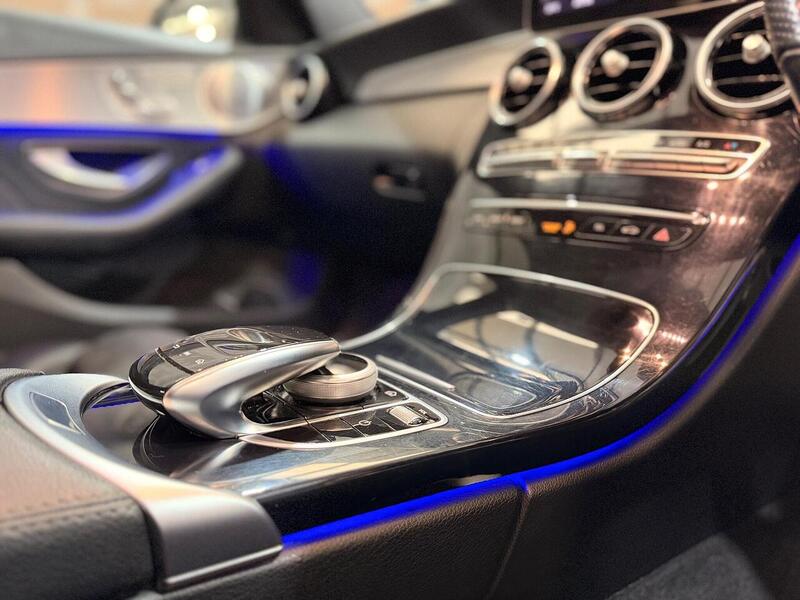 Mercedes-Benz C Class 2.0 C220d AMG Line (Premium Plus) G-Tronic+ Euro 6 (s/s) 4dr - U433