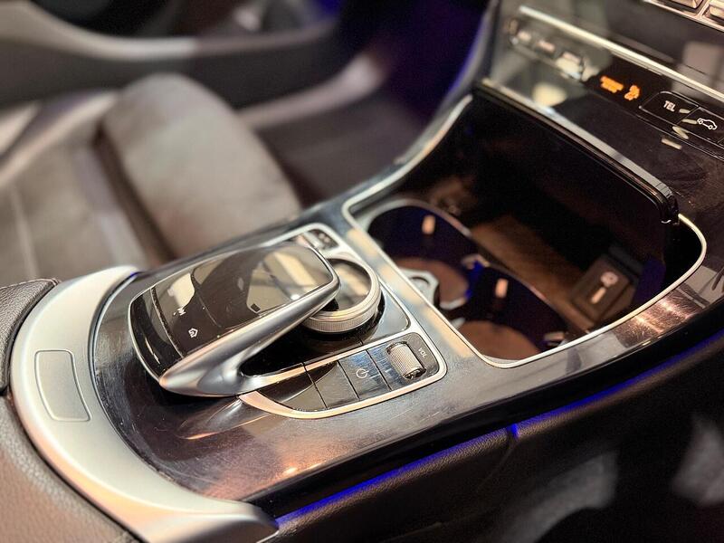 Mercedes-Benz C Class 2.0 C220d AMG Line (Premium Plus) G-Tronic+ Euro 6 (s/s) 4dr - U433