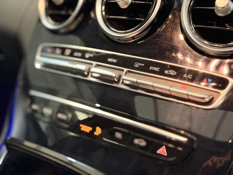 Mercedes-Benz C Class 2.0 C220d AMG Line (Premium Plus) G-Tronic+ Euro 6 (s/s) 4dr - U433