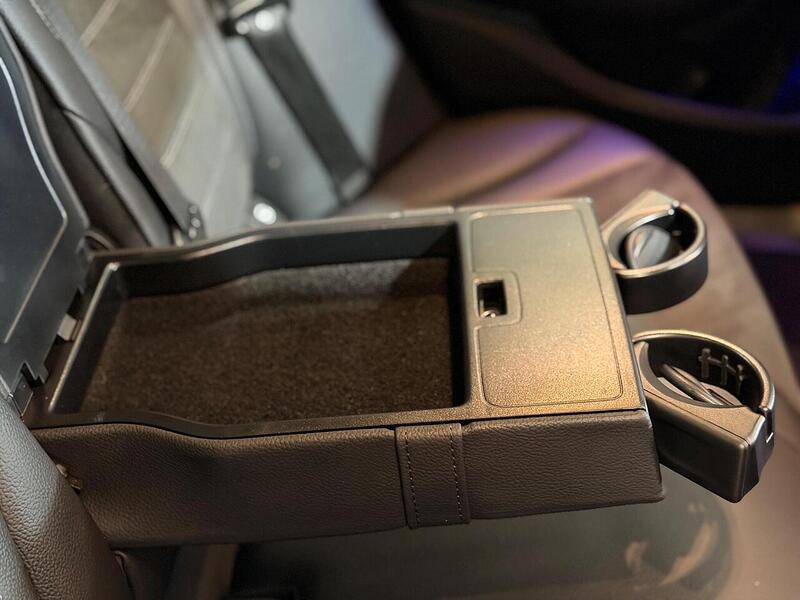 Mercedes-Benz C Class 2.0 C220d AMG Line (Premium Plus) G-Tronic+ Euro 6 (s/s) 4dr - U433