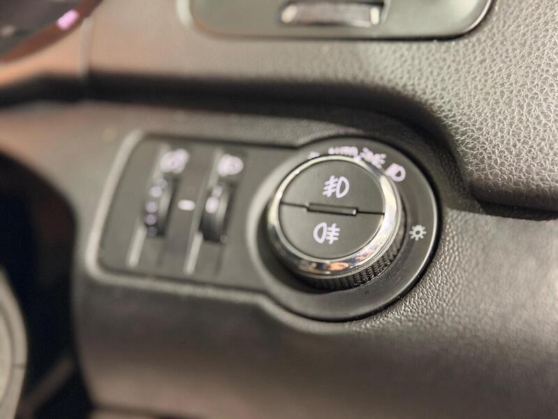 Vauxhall Insignia 2.0 CDTi ecoFLEX Limited Edition Euro 5 (s/s) 5dr - U434