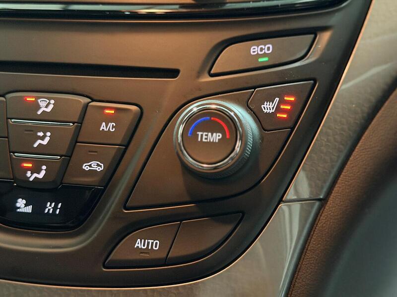 Vauxhall Insignia 2.0 CDTi ecoFLEX Limited Edition Euro 5 (s/s) 5dr - U434