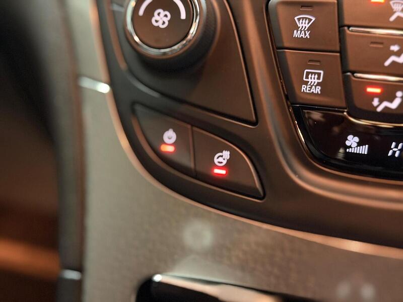 Vauxhall Insignia 2.0 CDTi ecoFLEX Limited Edition Euro 5 (s/s) 5dr - U434