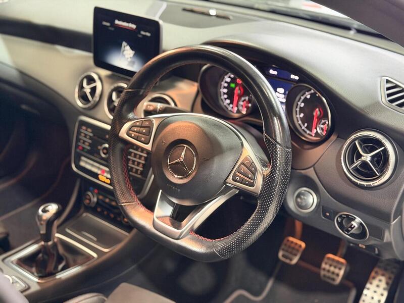 Mercedes-Benz CLA 1.6 CLA200 AMG Line Night Edition (Plus) Coupe Euro 6 (s/s) 4dr - U436