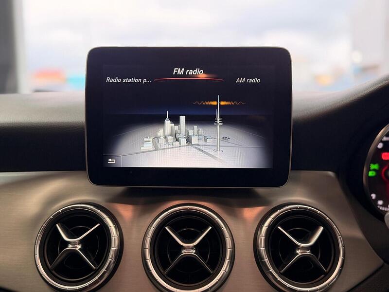 Mercedes-Benz CLA 1.6 CLA200 AMG Line Night Edition (Plus) Coupe Euro 6 (s/s) 4dr - U436