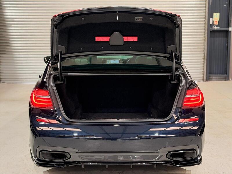 BMW 7 Series 3.0 730d M Sport Auto xDrive Euro 6 (s/s) 4dr - U440