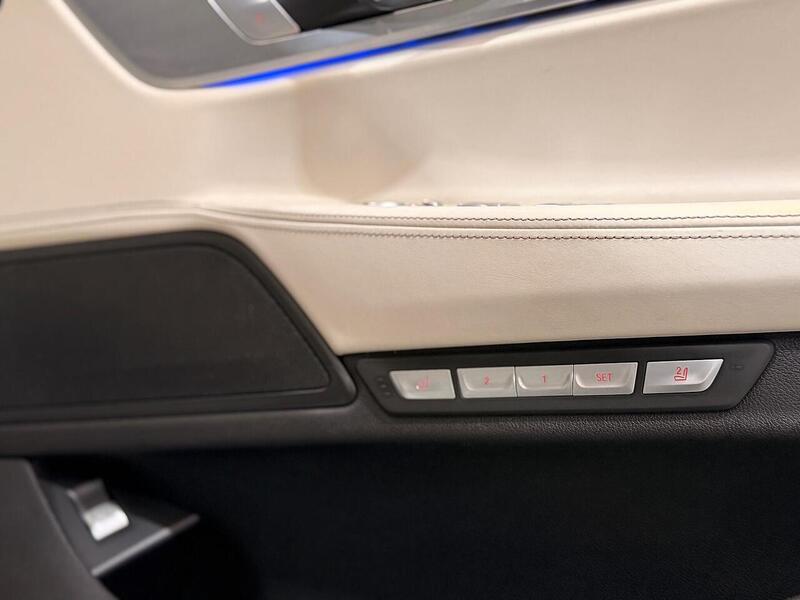 BMW 7 Series 3.0 730d M Sport Auto xDrive Euro 6 (s/s) 4dr - U440