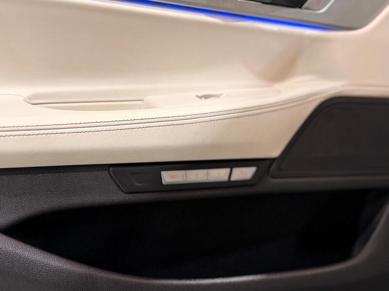 BMW 7 Series 3.0 730d M Sport Auto xDrive Euro 6 (s/s) 4dr - U440