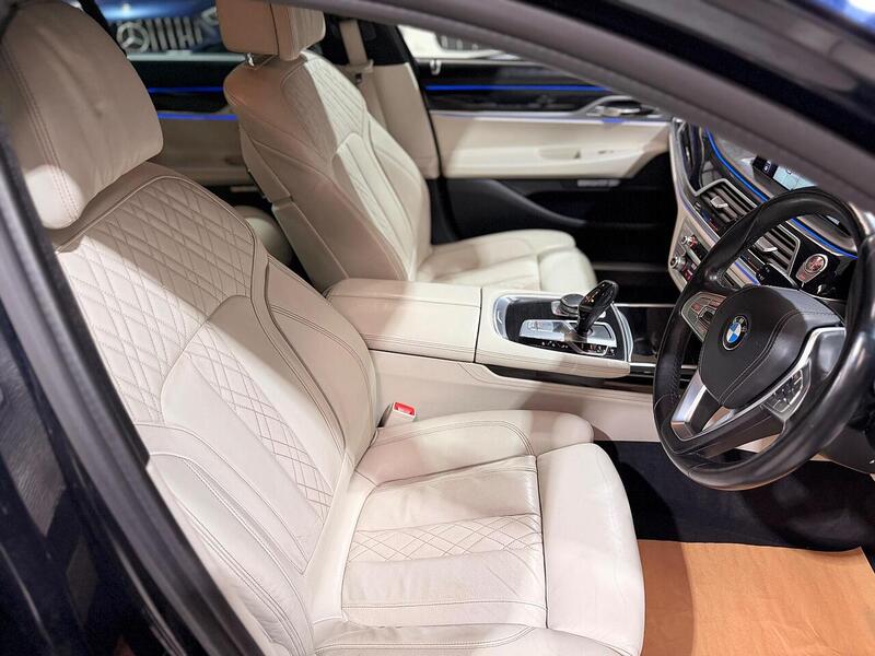BMW 7 Series 3.0 730d M Sport Auto xDrive Euro 6 (s/s) 4dr - U440