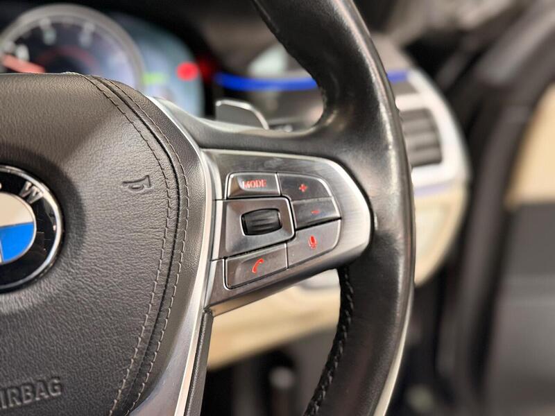BMW 7 Series 3.0 730d M Sport Auto xDrive Euro 6 (s/s) 4dr - U440