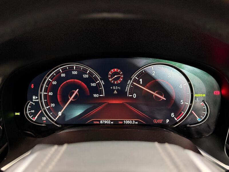 BMW 7 Series 3.0 730d M Sport Auto xDrive Euro 6 (s/s) 4dr - U440