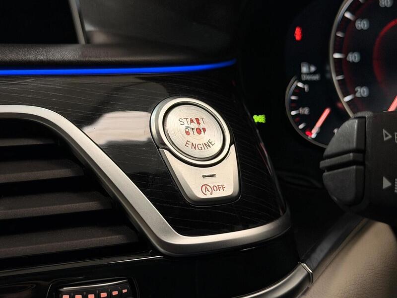 BMW 7 Series 3.0 730d M Sport Auto xDrive Euro 6 (s/s) 4dr - U440