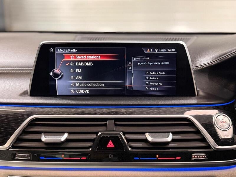 BMW 7 Series 3.0 730d M Sport Auto xDrive Euro 6 (s/s) 4dr - U440