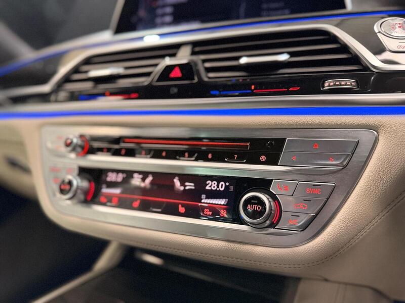 BMW 7 Series 3.0 730d M Sport Auto xDrive Euro 6 (s/s) 4dr - U440