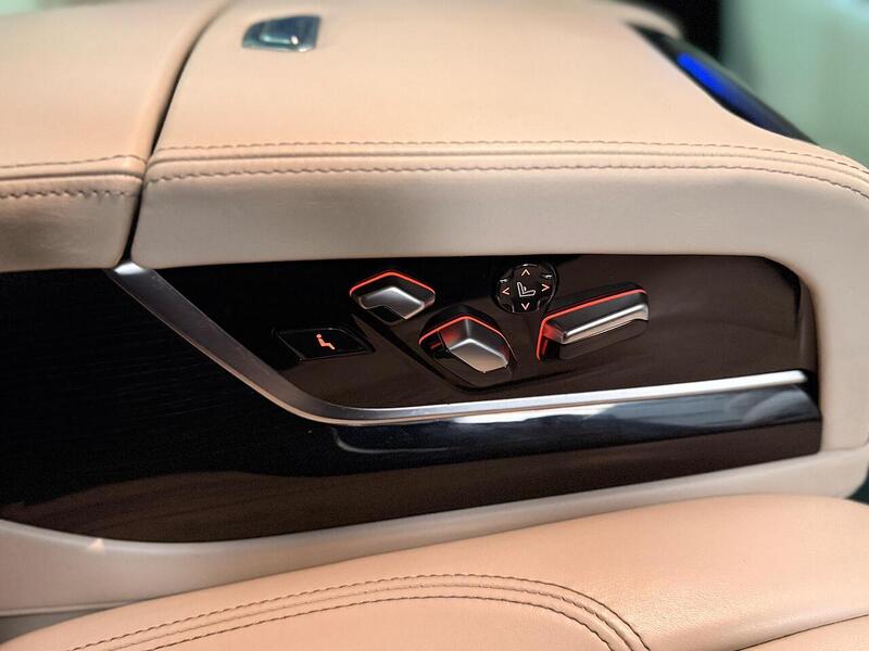 BMW 7 Series 3.0 730d M Sport Auto xDrive Euro 6 (s/s) 4dr - U440