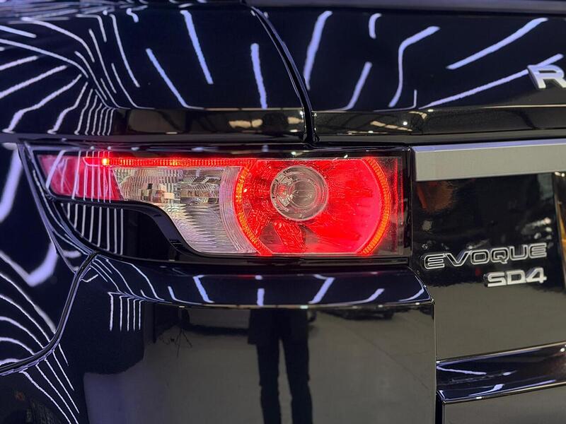 Land Rover Range Rover Evoque 2.2 SD4 Pure Tech Auto 4WD Euro 5 (s/s) 5dr - U446
