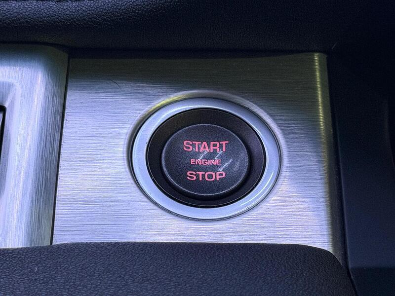 Land Rover Range Rover Evoque 2.2 SD4 Pure Tech Auto 4WD Euro 5 (s/s) 5dr - U446