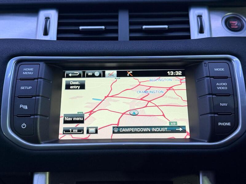 Land Rover Range Rover Evoque 2.2 SD4 Pure Tech Auto 4WD Euro 5 (s/s) 5dr - U446