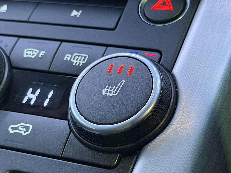 Land Rover Range Rover Evoque 2.2 SD4 Pure Tech Auto 4WD Euro 5 (s/s) 5dr - U446