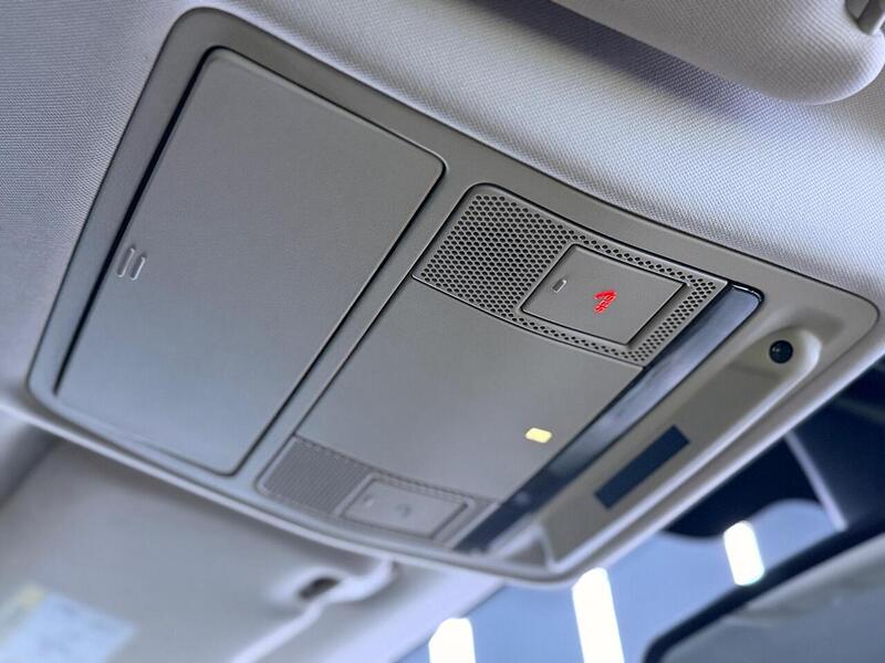 Land Rover Range Rover Evoque 2.2 SD4 Pure Tech Auto 4WD Euro 5 (s/s) 5dr - U446