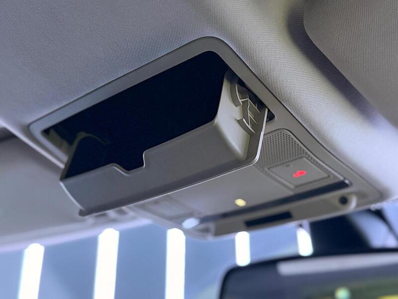 Land Rover Range Rover Evoque 2.2 SD4 Pure Tech Auto 4WD Euro 5 (s/s) 5dr - U446