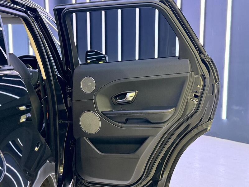 Land Rover Range Rover Evoque 2.2 SD4 Pure Tech Auto 4WD Euro 5 (s/s) 5dr - U446