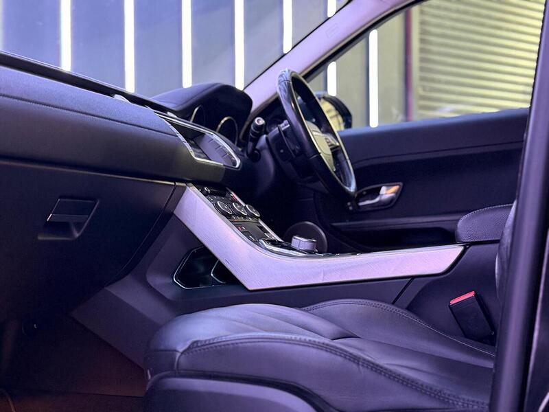 Land Rover Range Rover Evoque 2.2 SD4 Pure Tech Auto 4WD Euro 5 (s/s) 5dr - U446