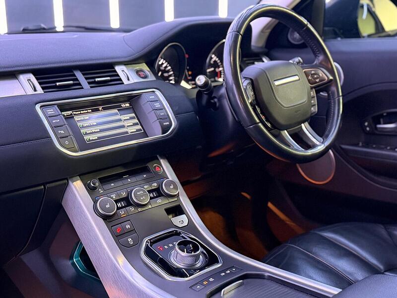 Land Rover Range Rover Evoque 2.2 SD4 Pure Tech Auto 4WD Euro 5 (s/s) 5dr - U446