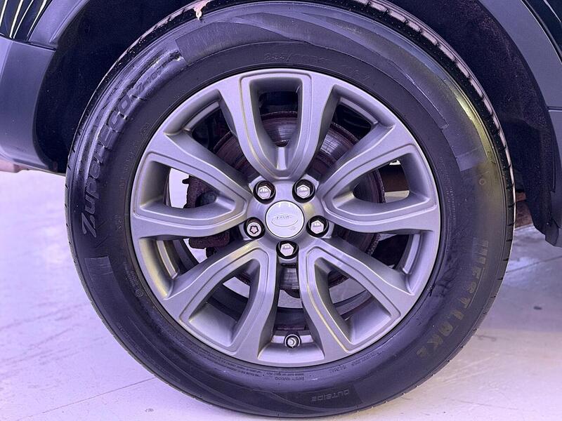 Land Rover Range Rover Evoque 2.2 SD4 Pure Tech Auto 4WD Euro 5 (s/s) 5dr - U446