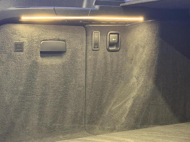 BMW 3 Series Gran Turismo 2.0 320d Sport GT Auto xDrive Euro 6 (s/s) 5dr - U447