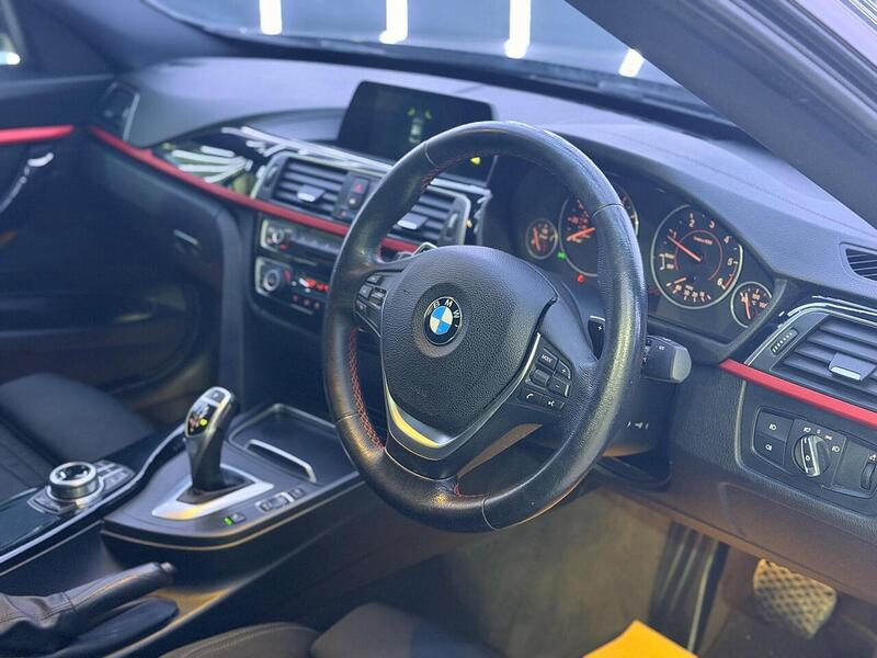 BMW 3 Series Gran Turismo 2.0 320d Sport GT Auto xDrive Euro 6 (s/s) 5dr - U447