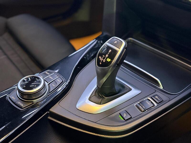 BMW 3 Series Gran Turismo 2.0 320d Sport GT Auto xDrive Euro 6 (s/s) 5dr - U447