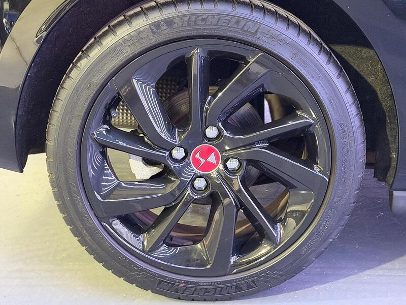 DS AUTOMOBILES DS 3 1.2 PureTech Performance Line Euro 6 (s/s) 3dr - U450