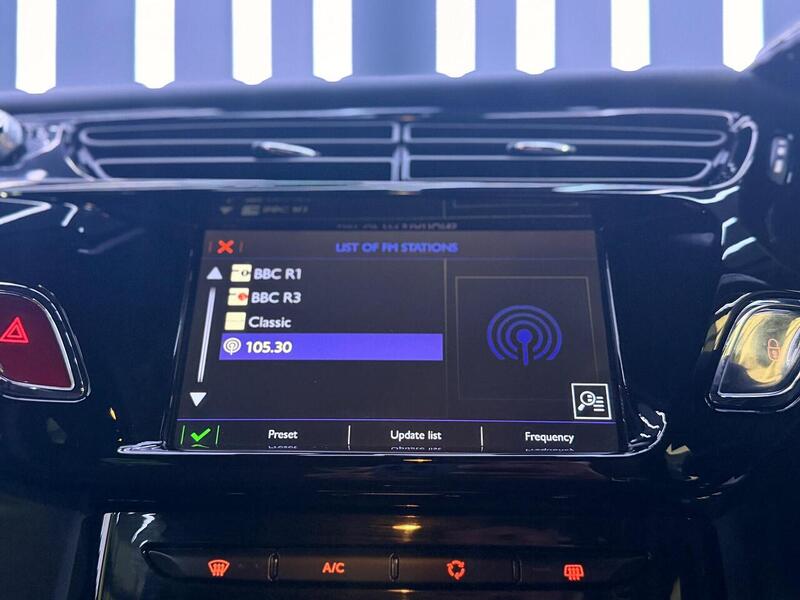 DS AUTOMOBILES DS 3 1.2 PureTech Performance Line Euro 6 (s/s) 3dr - U450