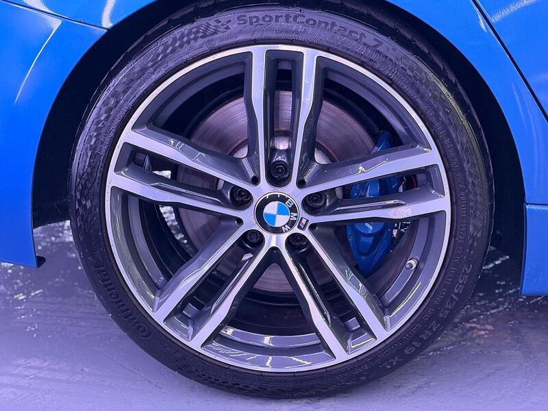 BMW 3 Series 2.0 320i M Sport Shadow Edition Touring Auto Euro 6 (s/s) 5dr - U452