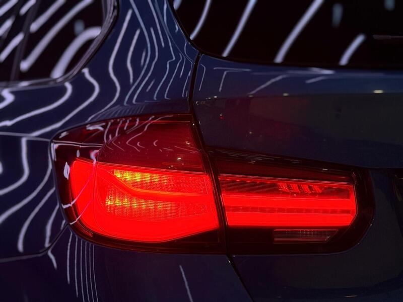 BMW 3 Series 2.0 320i M Sport Shadow Edition Touring Auto Euro 6 (s/s) 5dr - U452