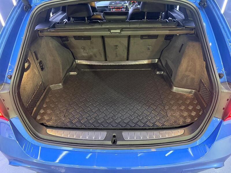 BMW 3 Series 2.0 320i M Sport Shadow Edition Touring Auto Euro 6 (s/s) 5dr - U452