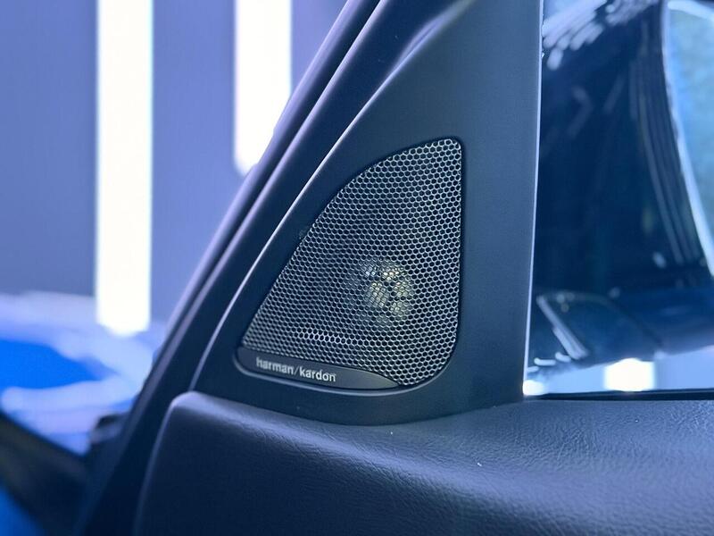 BMW 3 Series 2.0 320i M Sport Shadow Edition Touring Auto Euro 6 (s/s) 5dr - U452