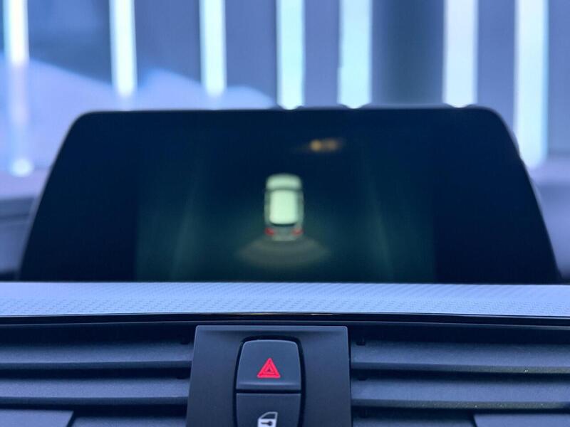 BMW 3 Series 2.0 320i M Sport Shadow Edition Touring Auto Euro 6 (s/s) 5dr - U452