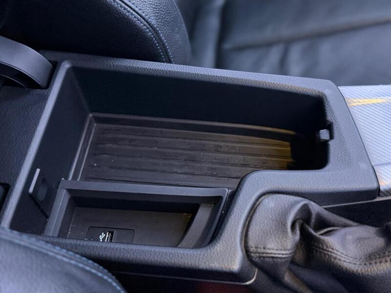 BMW 3 Series 2.0 320i M Sport Shadow Edition Touring Auto Euro 6 (s/s) 5dr - U452