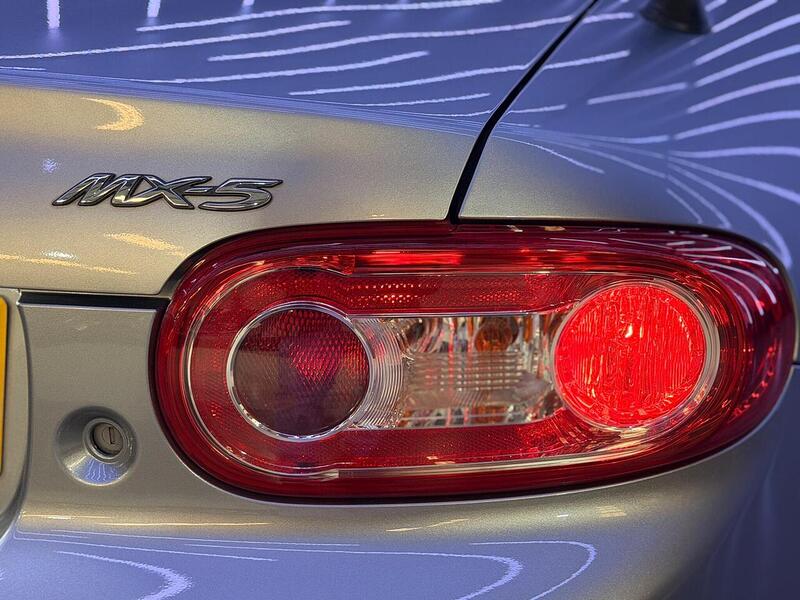 Mazda MX-5 2.0i Roadster Powershift Euro 5 2dr - U455