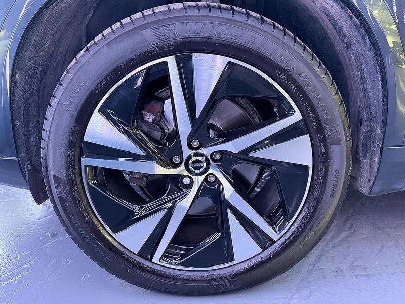 Volvo XC90 2.0 B5 MHEV R-Design Auto 4WD Euro 6 (s/s) 5dr - U457