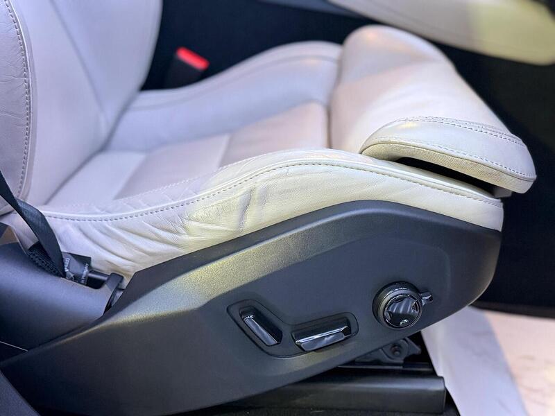 Volvo XC90 2.0 B5 MHEV R-Design Auto 4WD Euro 6 (s/s) 5dr - U457